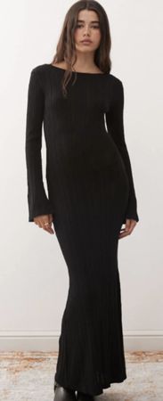 Elegantes schwarzes Langkleid von H&M 100% Viscose
