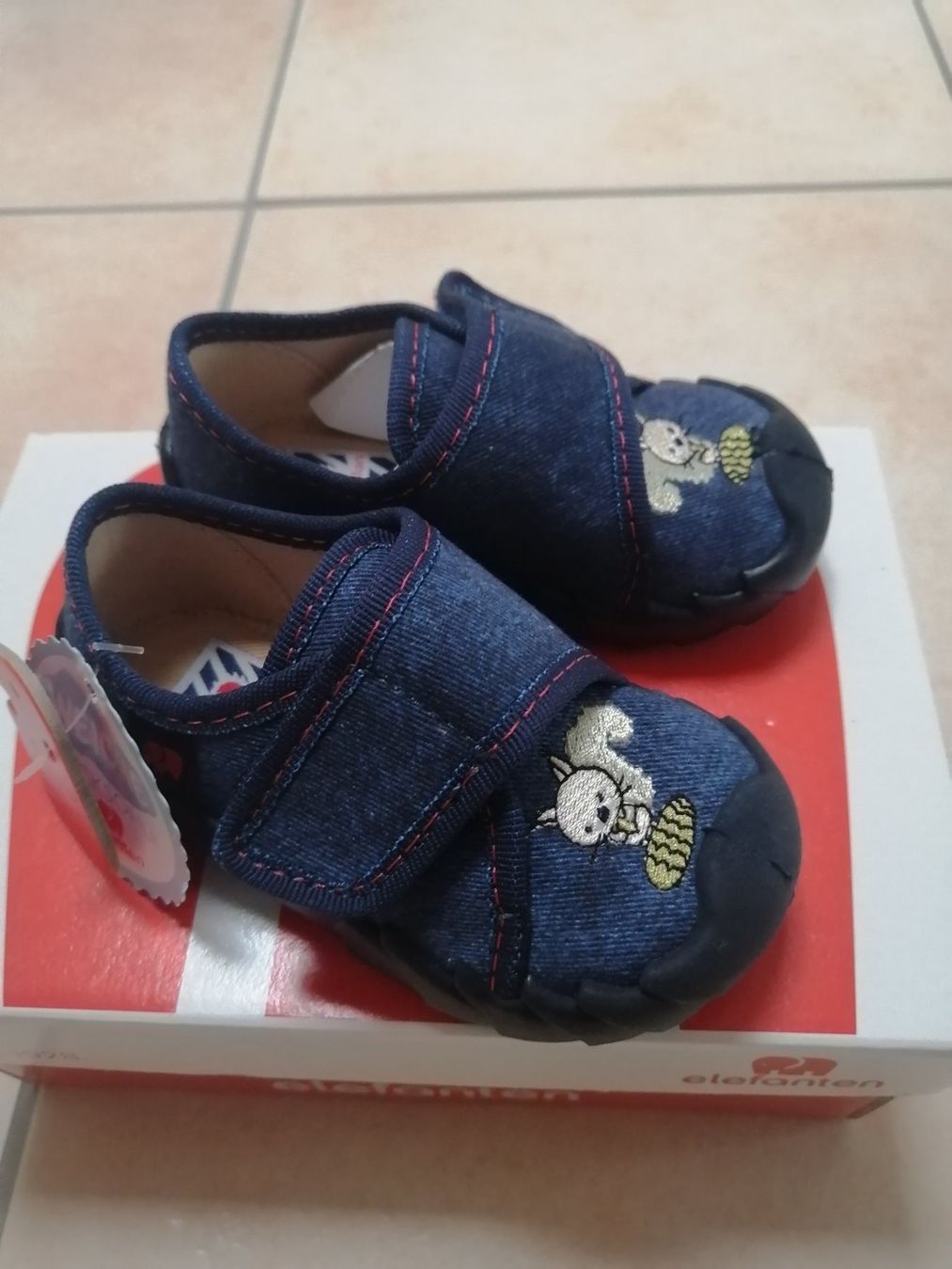 Scarpe per ragazzi: Babyschuhe Gr. 18/19 NEU!!! – Nuovo e nell'imballaggio originale da Henau venduto da AXAA