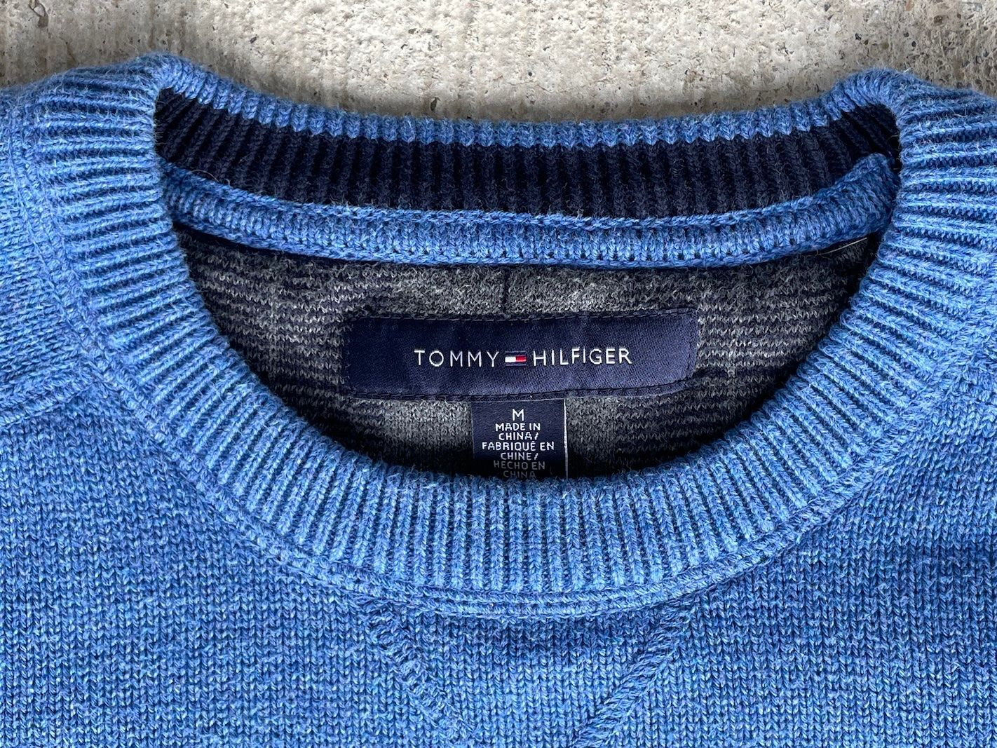 Tommy Hilfiger Maglioni & Felpe: Tommy Hilfiger Herren  Pullover Gr. M/L – Usato da Winterthur venduto da Tabalugi 3