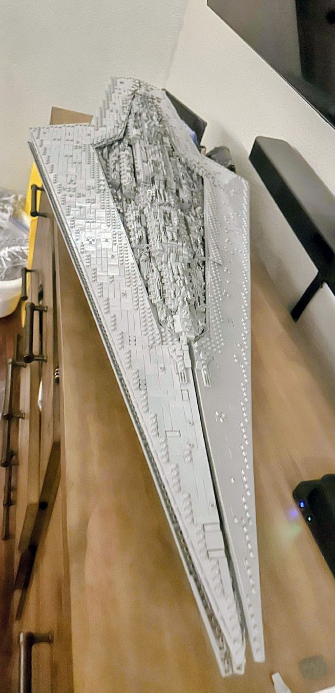 Mould King Jeux de construction: Star Wars Mould King Executor Star Dreadnought - 7700 pcs – D'occasion à Glattbrugg par har_jgc7 1
