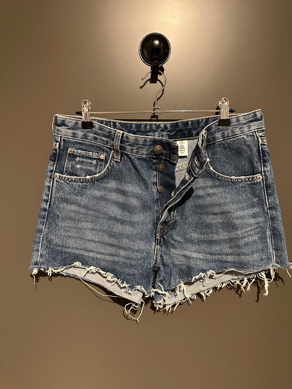 H&M Pantaloni: H&M denim shorts gr.12 – Nuovo (secondo la descrizione) da Winterthur venduto da LeLe0606 2