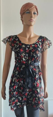 Neues Yumi Kleid / Top mit Schmetterlingen, Gr. M/L