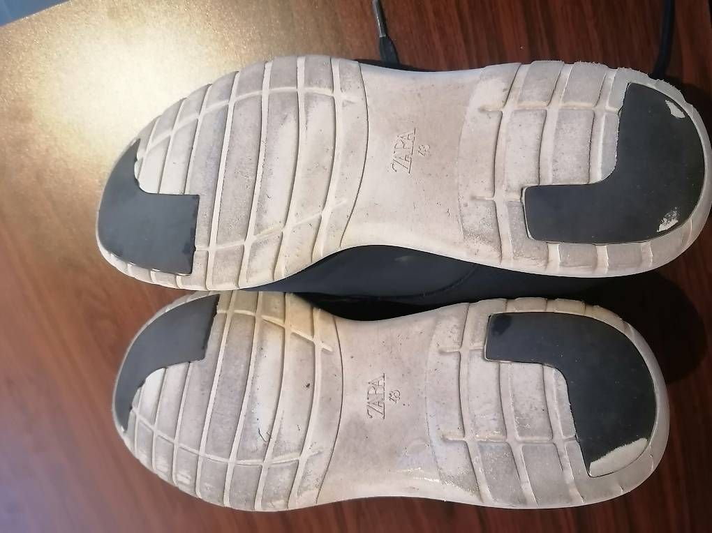Scarpe da uomo: Blaue Schuhe Zara Gr. 43 – Usato da Nänikon venduto da Manta87 1