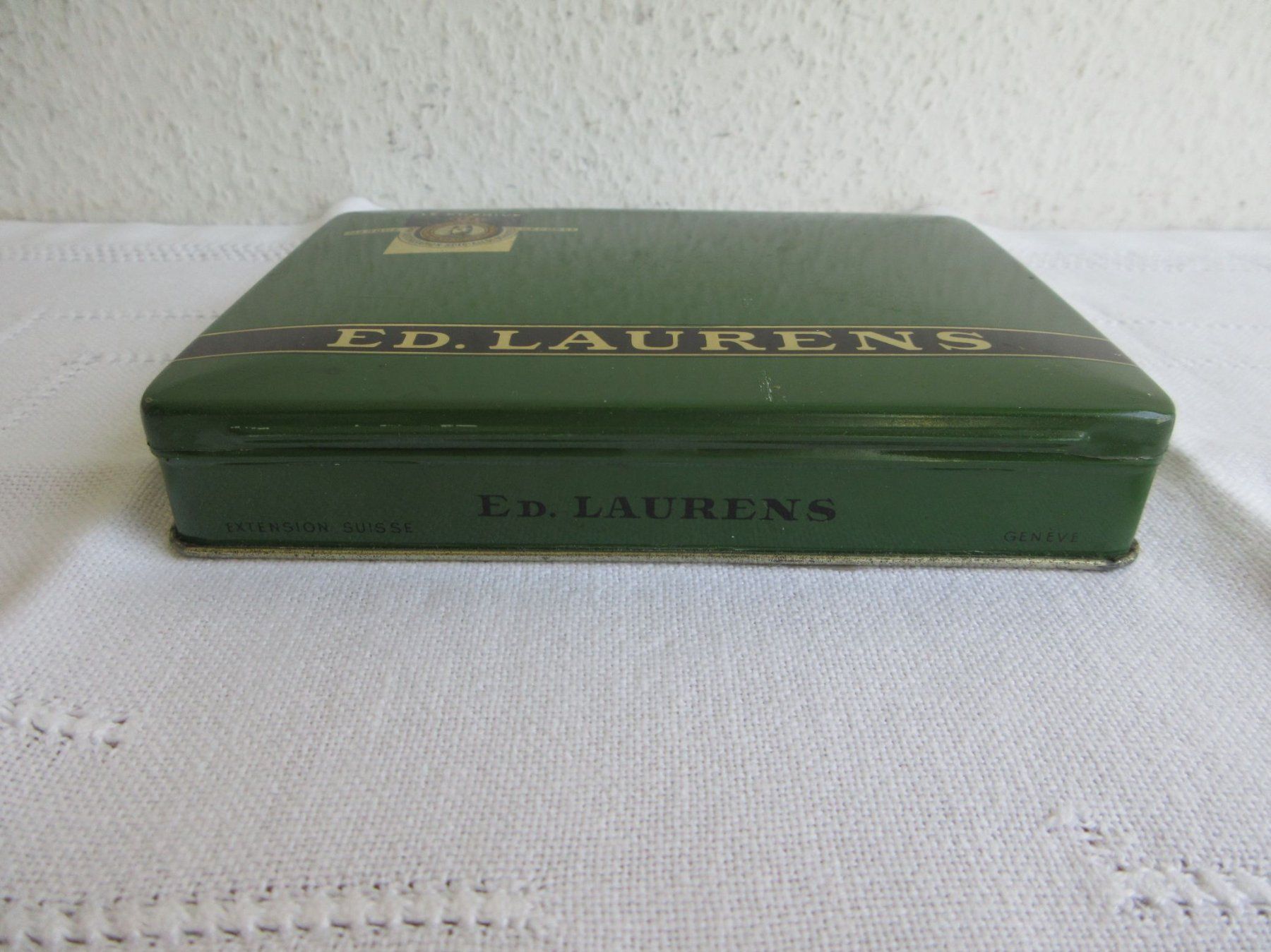 Barattoli: Ed. Laurens Dose "Le Khedive" Genf, 50 Cigarettes – Usato da Binningen venduto da mondoantico 2