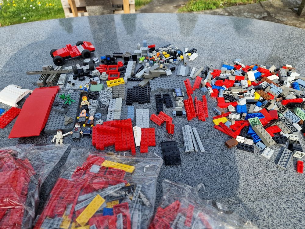 Lego Scuderia Ferrari Truck 8654 1