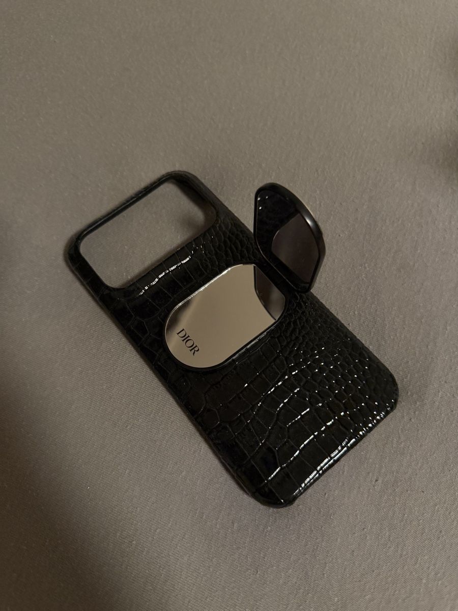 Apple Coques & Protection écran: phone case Iphone 17 pro max – D'occasion à Bülach par adi_52cm 2