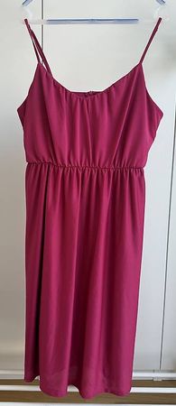 Magentafarbenes Kleid, Gr 44
