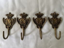 4 Metallhaken im Antik-Stil mit Fleur-de-Lis Motiven