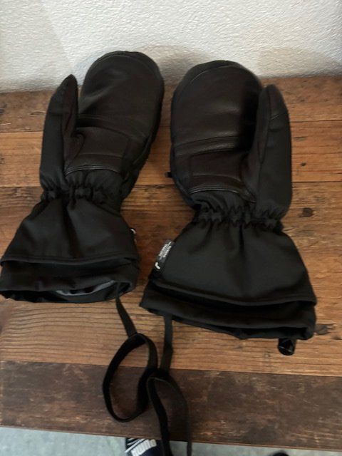 Reusch Handschuhe & Handstulpen: Fausthandschuhe Reusch – Neu (gemäss Beschreibung) aus Stein am Rhein von glocky 1