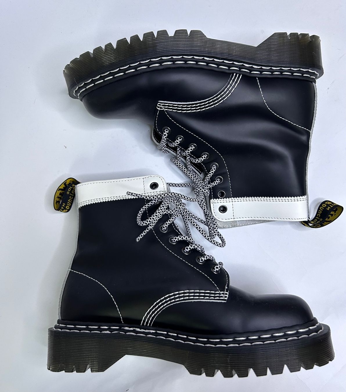 Dr. Martens Chaussures femmes: Dr. Martens 1460 Pascal Bex Stiefel – Neuf (Voir description) à St. Gallen par look-twice