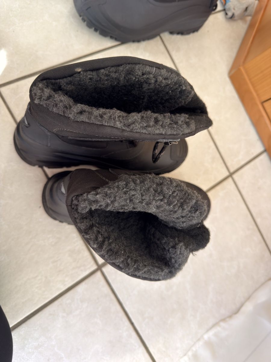 Herrenschuhe: Warme Winterstiefel gr.42 – Gebraucht aus Amlikon-Bissegg von Rose_Rose 4