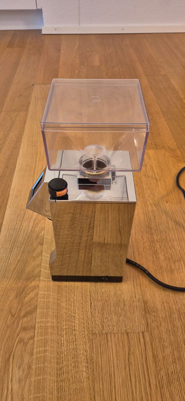 Macchine per caffè & Macchine per espresso: Siebträger Bundle: Eureka Mignon inklusive Knock Box – Usato da Winterthur venduto da stolloni 3