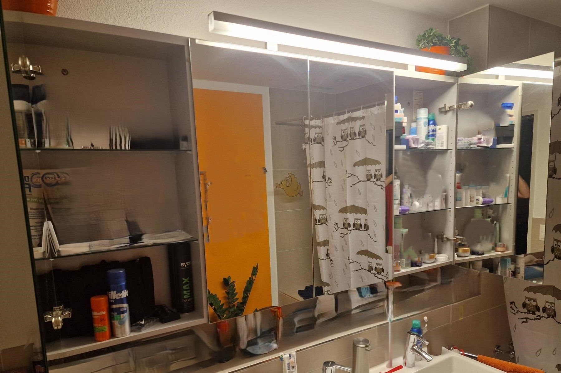 Armadietti a specchio: 4-er Spiegelschrank (4B) – Usato da Eschenbach venduto da tunturi01 1