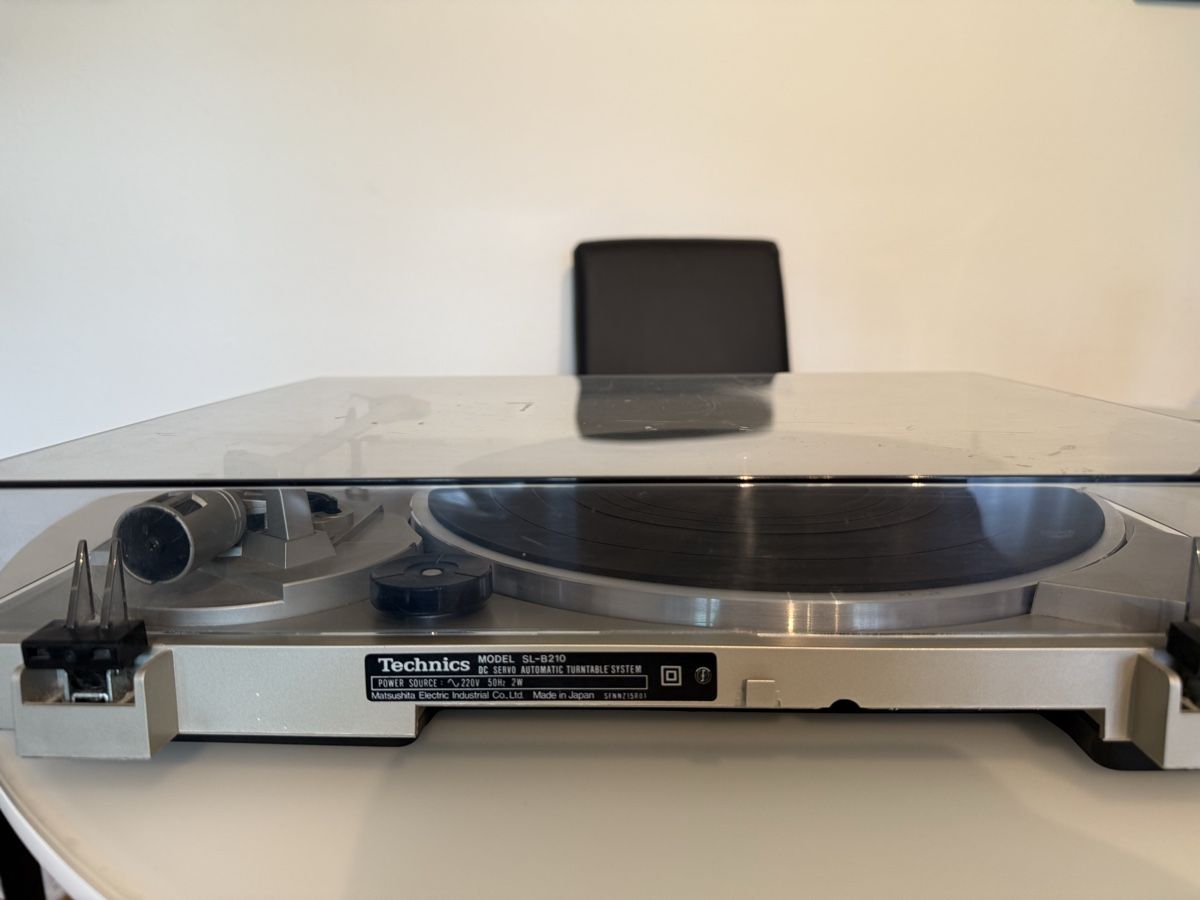 Technics Plattenspieler: Piatto Technics sl -B210 dc servo Automatic . – Gebraucht aus Muttenz von rdo_8cvx 1