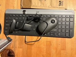Logitech : clavier + souris + webcam - parfait état!
