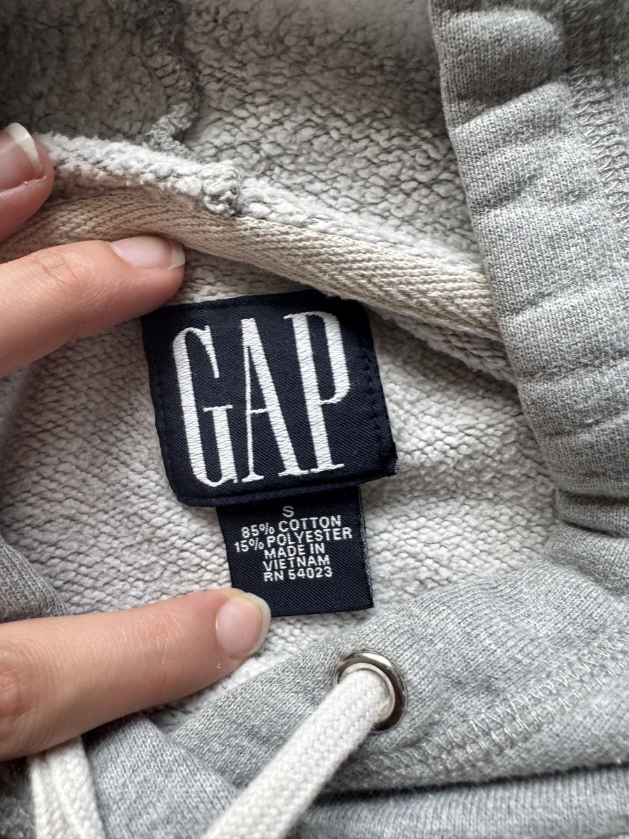 Gap Pullover & Sweatshirts: sweat à capuche GAP – Gebraucht aus Lonay von nei_79jc 1
