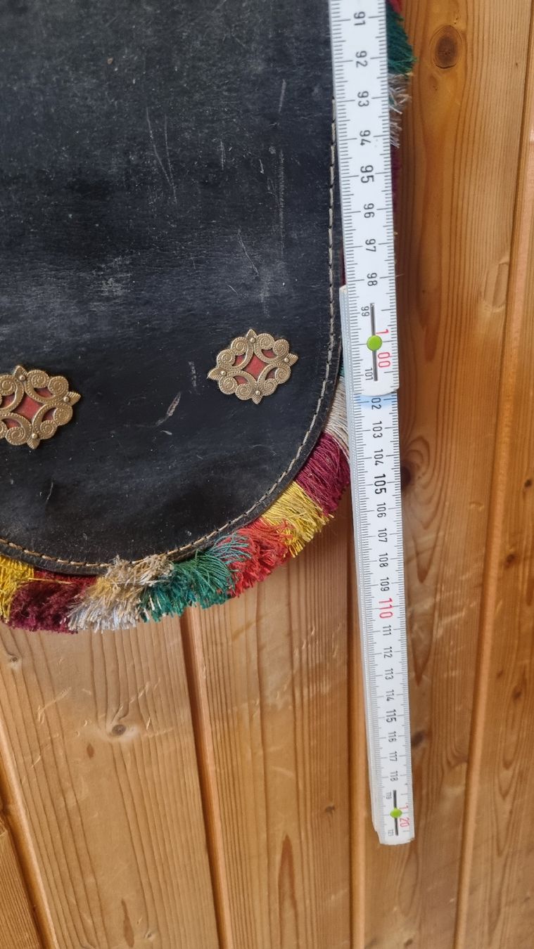 Glocken & Treicheln: Riemen für Treichel/Schelle – Gebraucht aus Einsiedeln von surufu 4