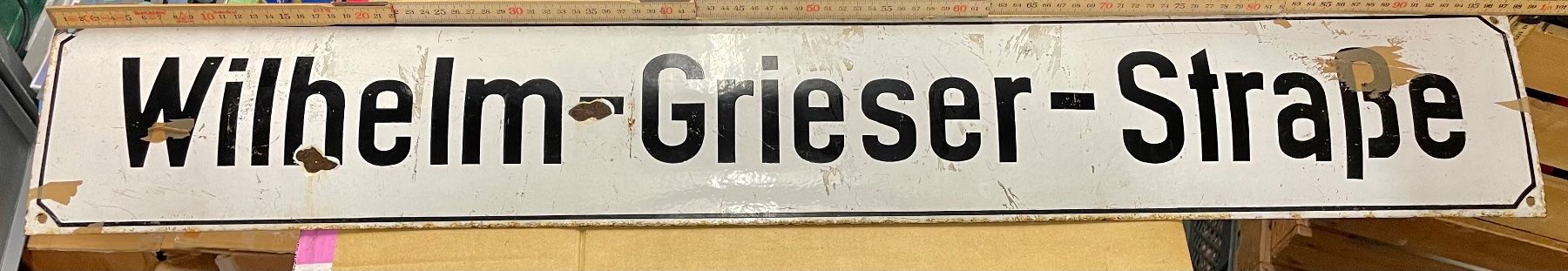 Insegne: Emailschild/Strassenschild/Wilhelm-Grieser-Strasse/Antik – Usato da Volketswil venduto da rubin74