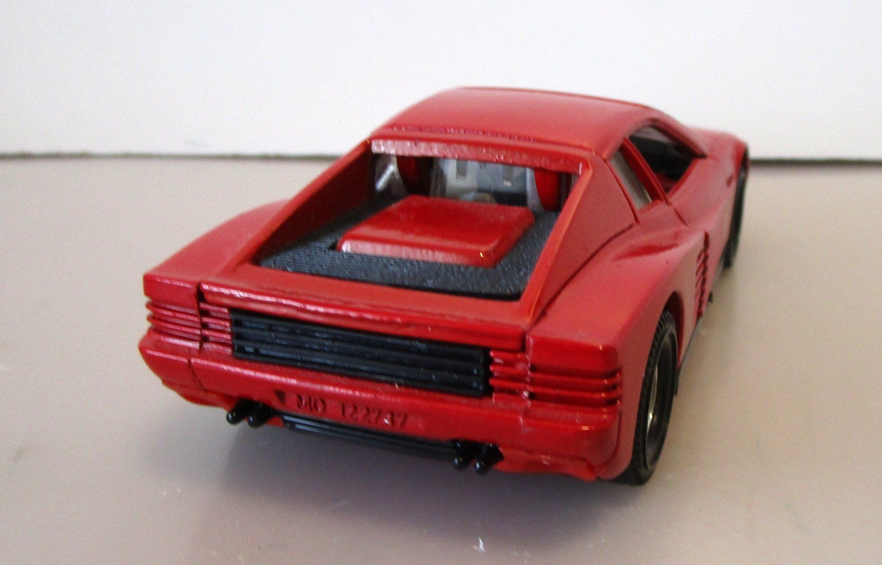 Ferrari Modellautos: MATCHBOX FERRARI TESTAROSSA - K149 – Neu (gemäss Beschreibung) aus Chêne-Bourg von breno56 3