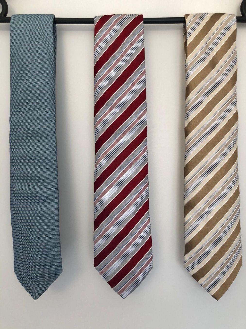 Hugo Boss Krawatten: 3 Krawatten Boss – Neu (gemäss Beschreibung) aus Bremgarten b. Bern von nathalie83