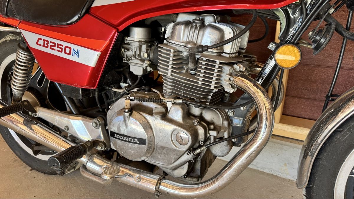 Honda Strada: Honda CB250N de 1978 expertisée.  – Usato da Cheyres venduto da JBLcharly 4