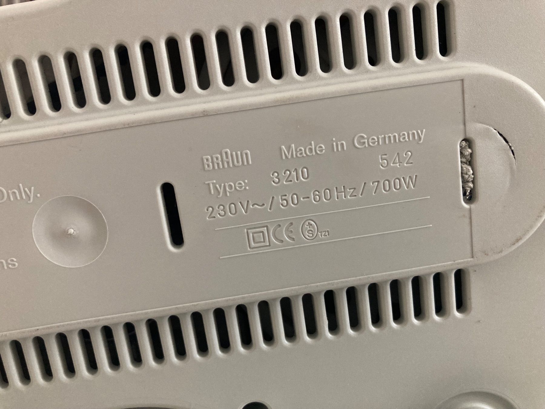 Braun Appareils de cuisine: Braun Küchenmaschine K3000 Typ 3210 – D'occasion à Bachenbülach par Chatzefueter 2