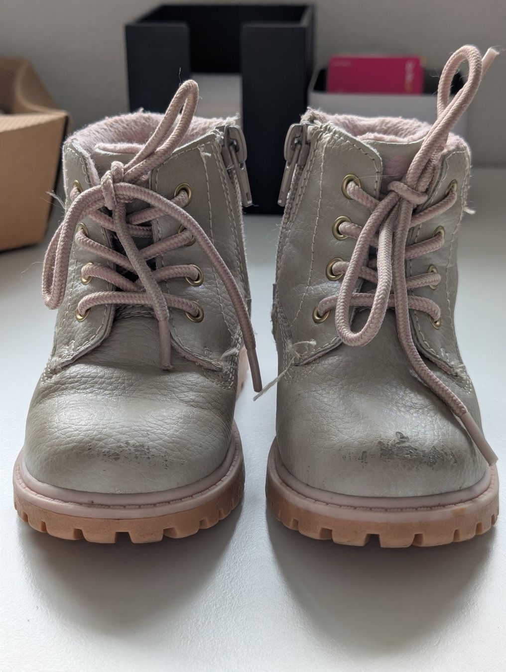 Fila Scarpe per ragazzi: Fila Schuh Grösse 22 – Usato da Malters venduto da wellrose