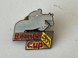 1 Pin Berner Cup Reitspringen Pferdesport