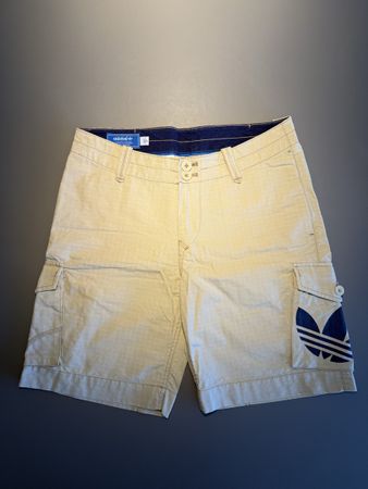 Adidas Cargo-Shorts, beige, Gr. 30, Top Zustand!