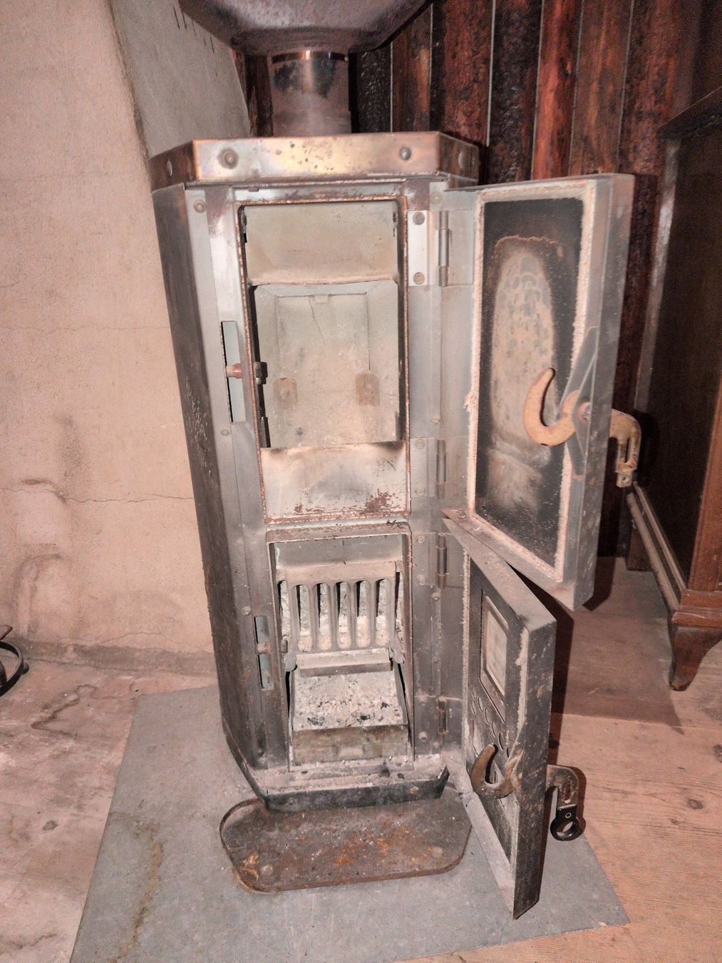 Stufe caminetto: Poêl à bois – Usato da Prahins venduto da jst_86mp 1