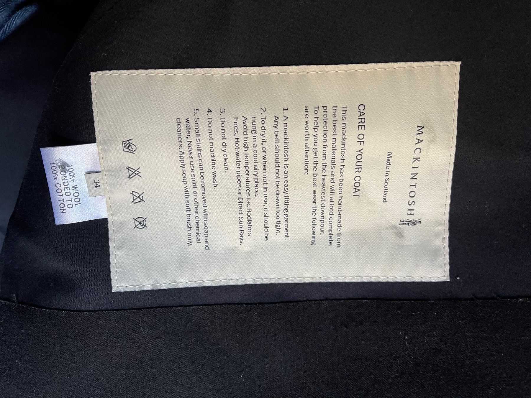 Cappotti: Mackintosh trench coat 1400! – Usato da Barna venduto da orbuyorcry 7
