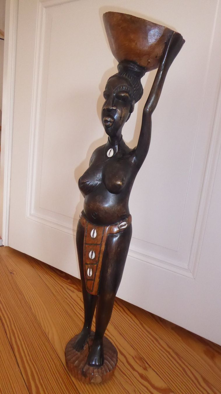 Statuette: Afrikanische Figur Senegal – Nuovo (secondo la descrizione) da Zullwil venduto da Dingo402 1