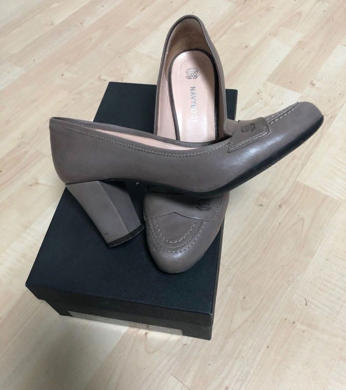Scarpe da donna: Pumps Gr 38 – Usato da Winterthur venduto da EasyRS 2