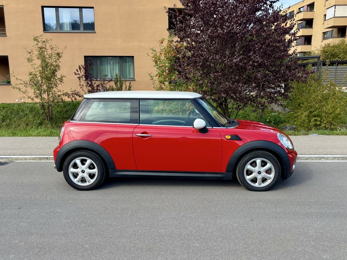 Mini Autos: Mini Cooper 1.6 – D'occasion à Hünenberg See par lvk_9ggl 1