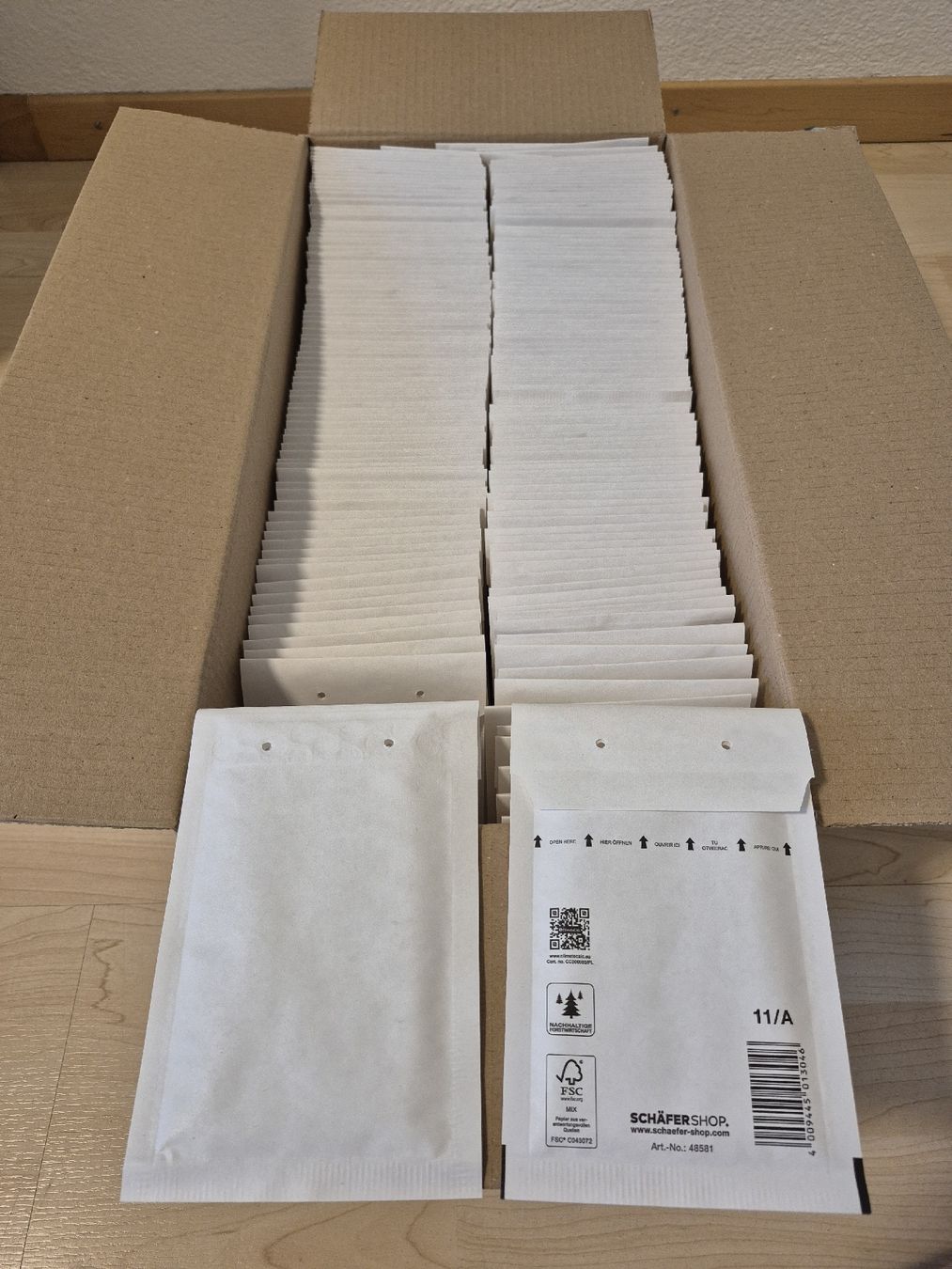Buste & buste per spedizione: Couvert/ Luftpolstertasche/ Versandtasche, weiss, 170 St. – Nuovo e nell'imballaggio originale da Mettmenstetten venduto da ele_z5fz