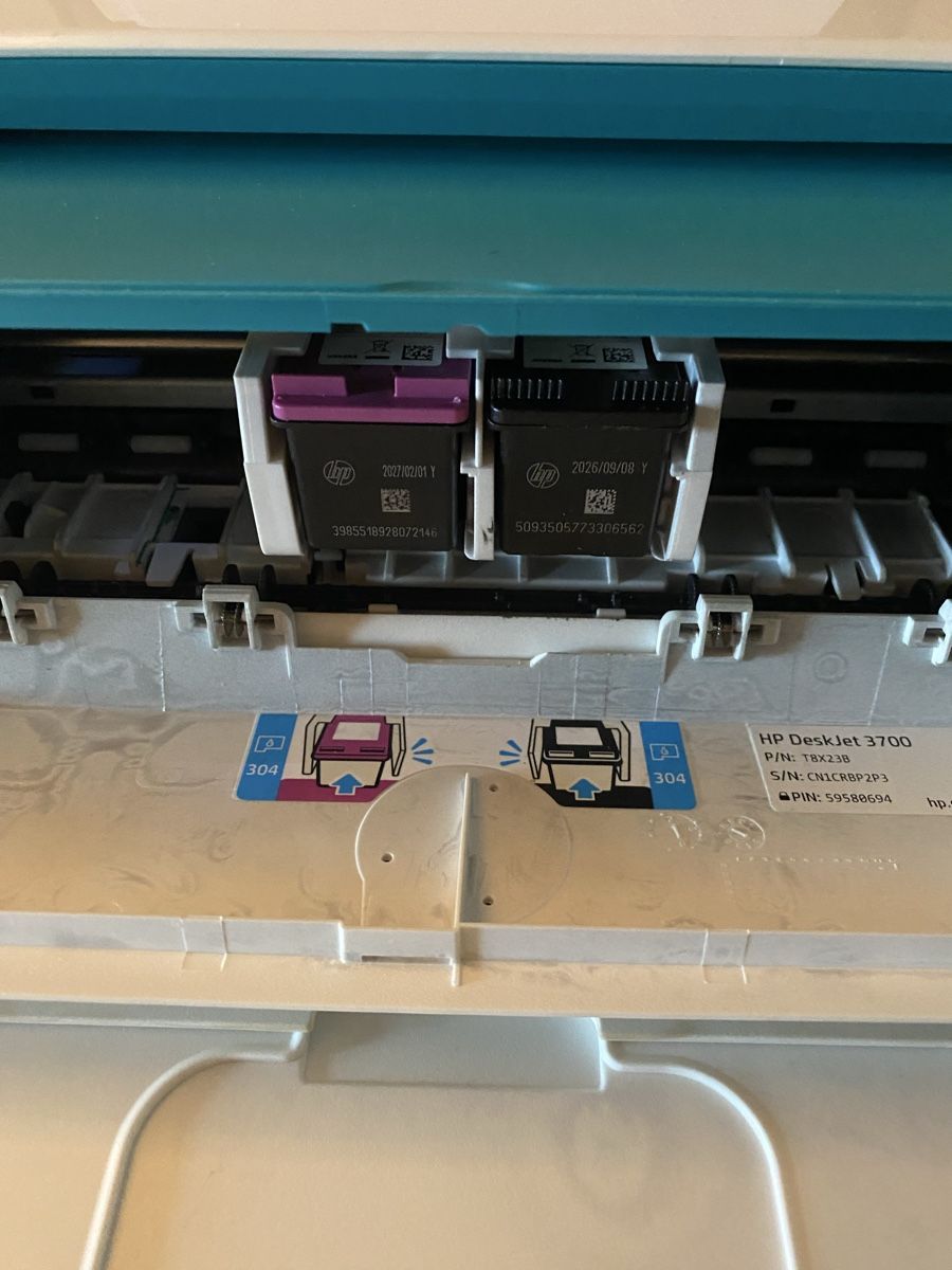 Hewlett Packard Stampanti: Drucker HP Deskjet 3762 – Usato da Basel venduto da Stedan57 2
