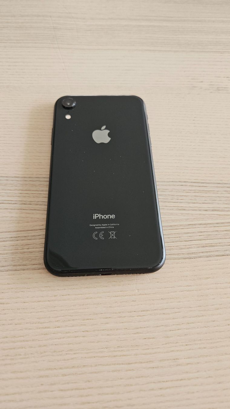 Apple Telefoni cellulari / Smartphones: iPhone XR 64 GB Batterie 82% – Usato da Cormondrèche venduto da ohawa 1