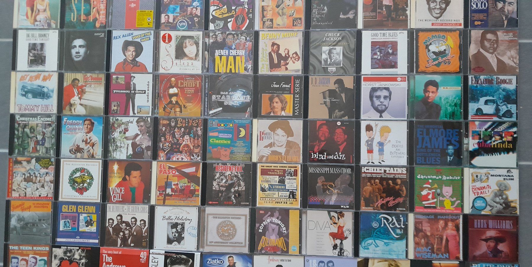 CD: 126 CD's – Usato da Liesberg venduto da Ragged 3