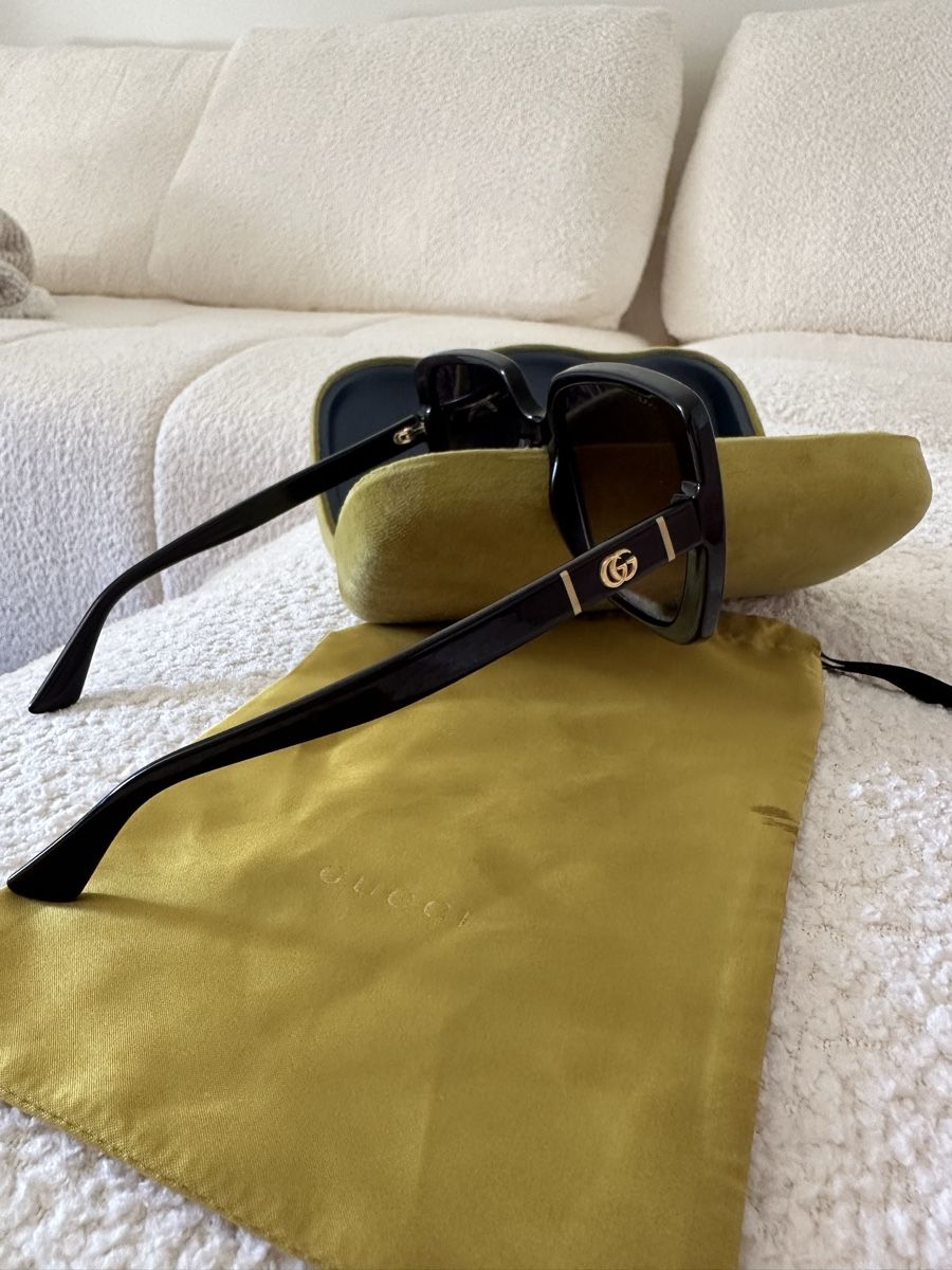 Gucci Brillen & Gläser: Gucci Sonnebrille – Gebraucht aus Mülligen von Terezah 1