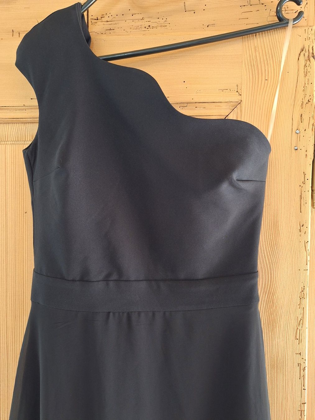 Kleider: Einschulteriges langes schwarzes Abendkleid Gr. 36 – Gebraucht aus Andelfingen von Rihanna9 1