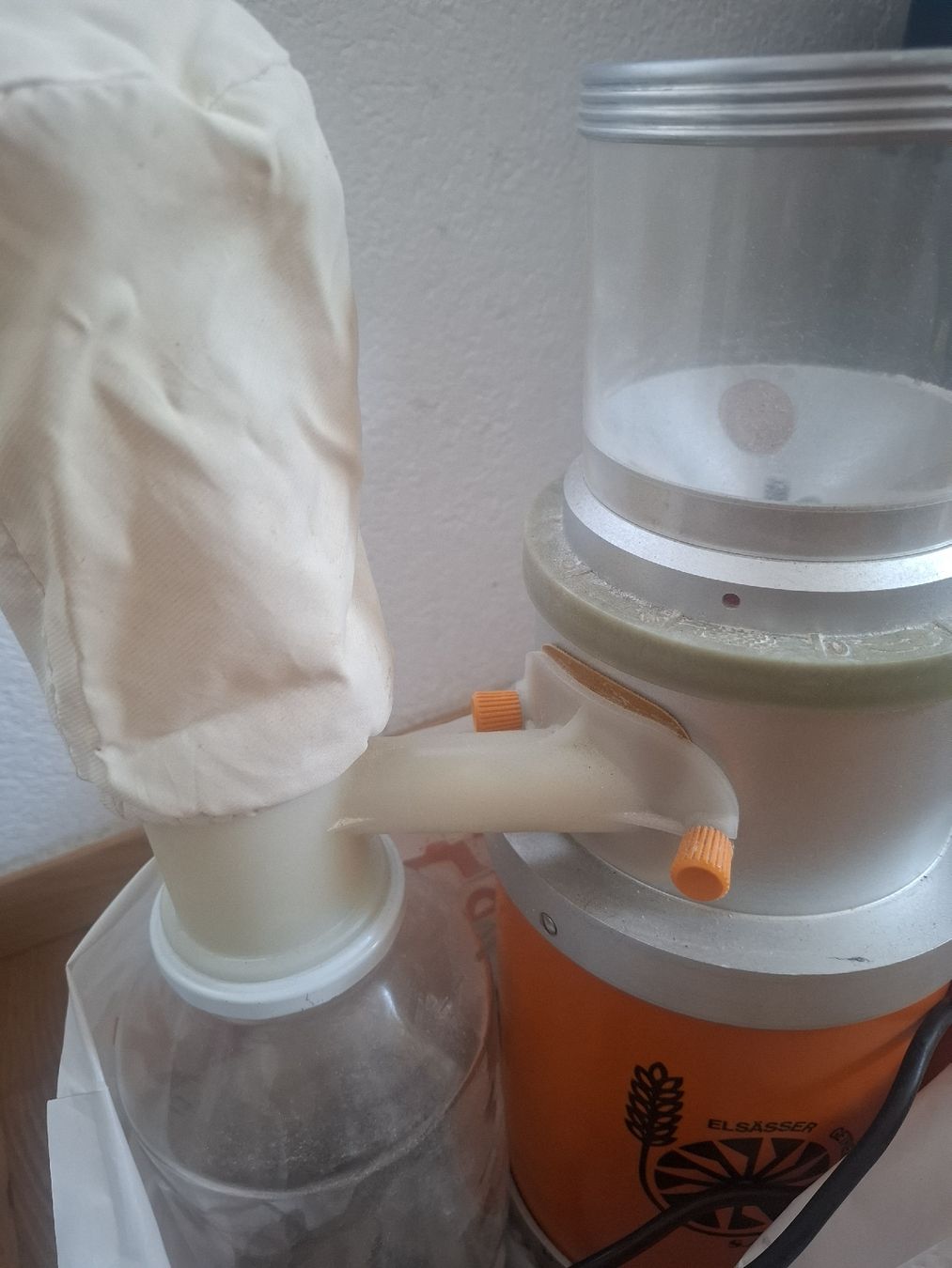 Appareils de cuisine: Elsässer Getreidemühle S.A.M.A.P. GR2 – D'occasion à Tann par Dish 4