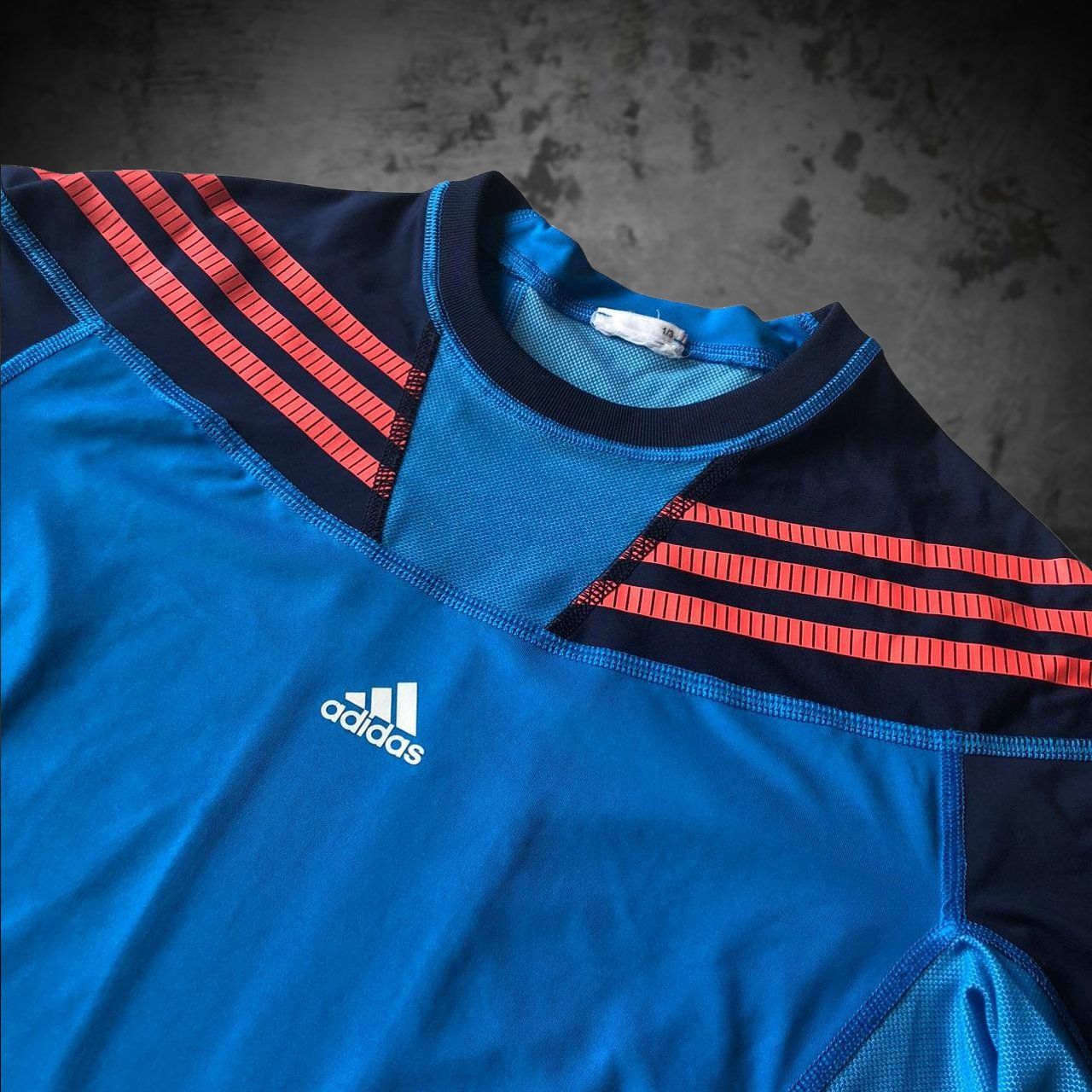 Adidas T-shirt: T-Shirt Adidas Techfit Blue Men M – Usato da Genève venduto da ang_7j7j 2