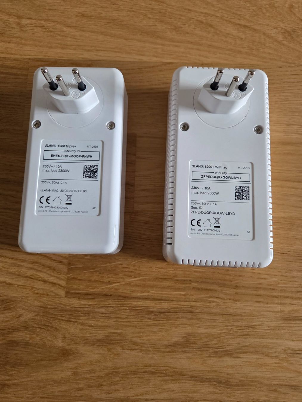 Devolo Laufwerke & Adapter: Devolo dLAN 1200+ WiFi ac Powerline Adapter Kit – Gebraucht aus Mühleberg von tot_5mfc 1