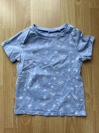 Hellblaues T-Shirt, Gr. 92/98