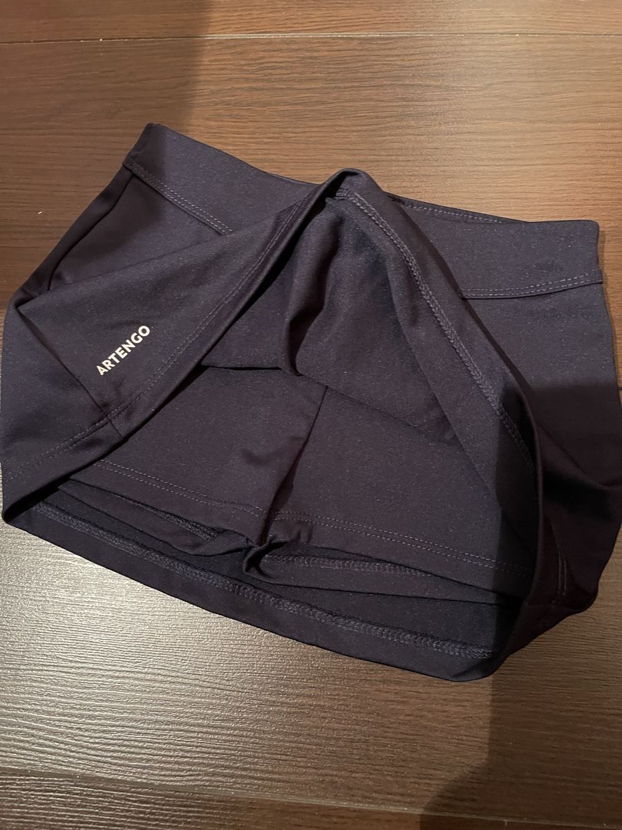 Vestiti & Gonne: Jupe tennis taille 6ans – Usato da MARLY venduto da AISLEE 1
