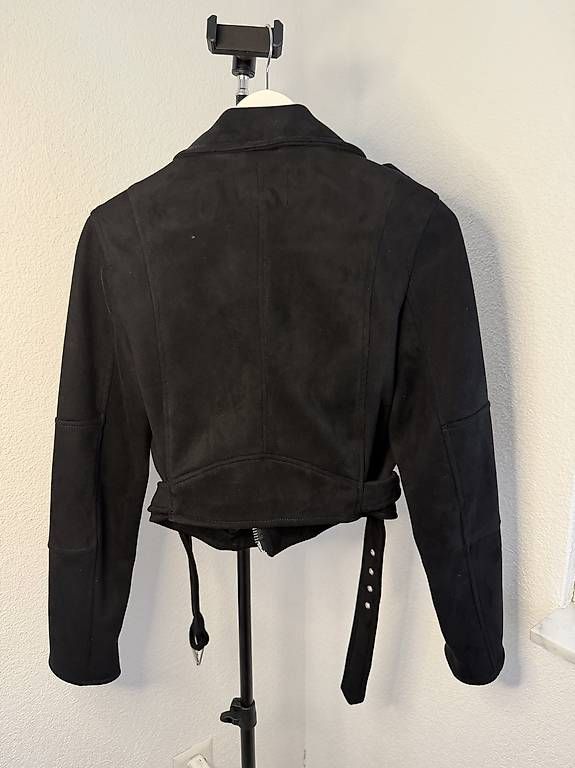 Giacche: Schwarze Bikerjacke – Usato da Rorschach venduto da Tara234 2