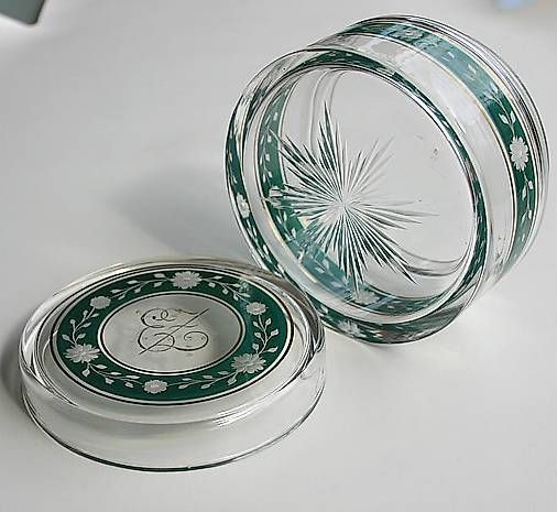 Gläser: Glasdose mit Deckel antik – Gebraucht aus Weggis von daisyflower 2