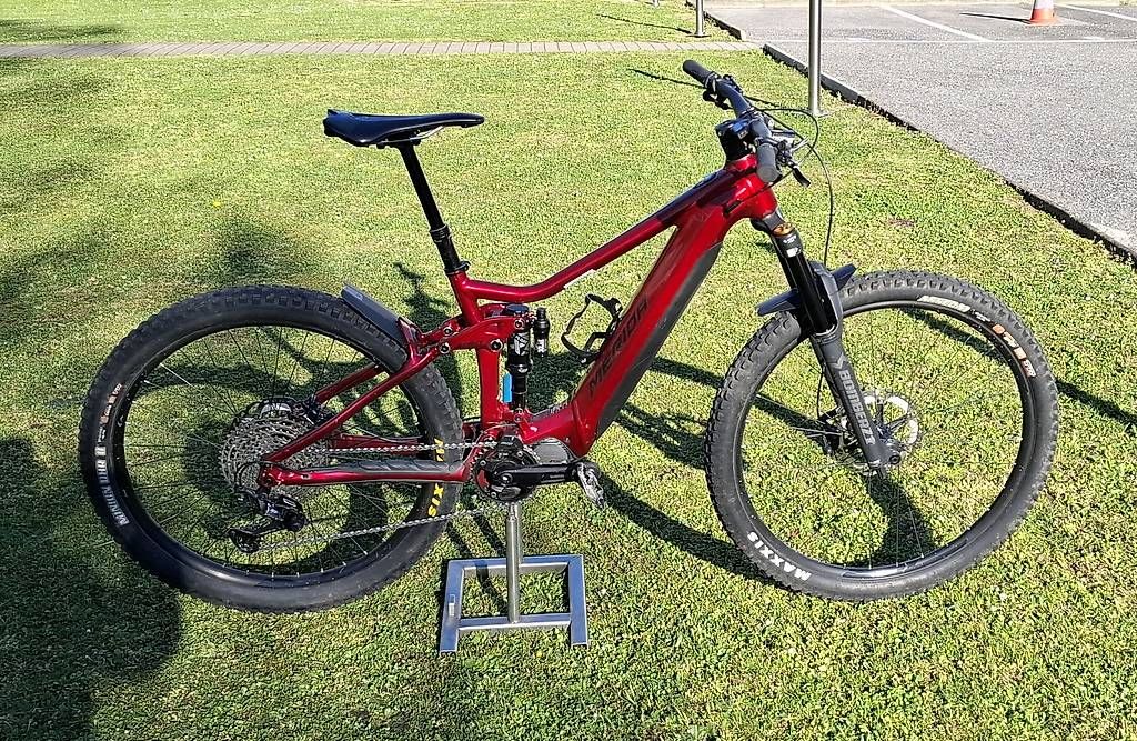 Merida Velos: E-Bike Merida One Sixty 775 – Gebraucht aus Vacallo von cross02