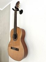 Granada klassische Gitarre inkl. Fusion-Tasche & Fuss