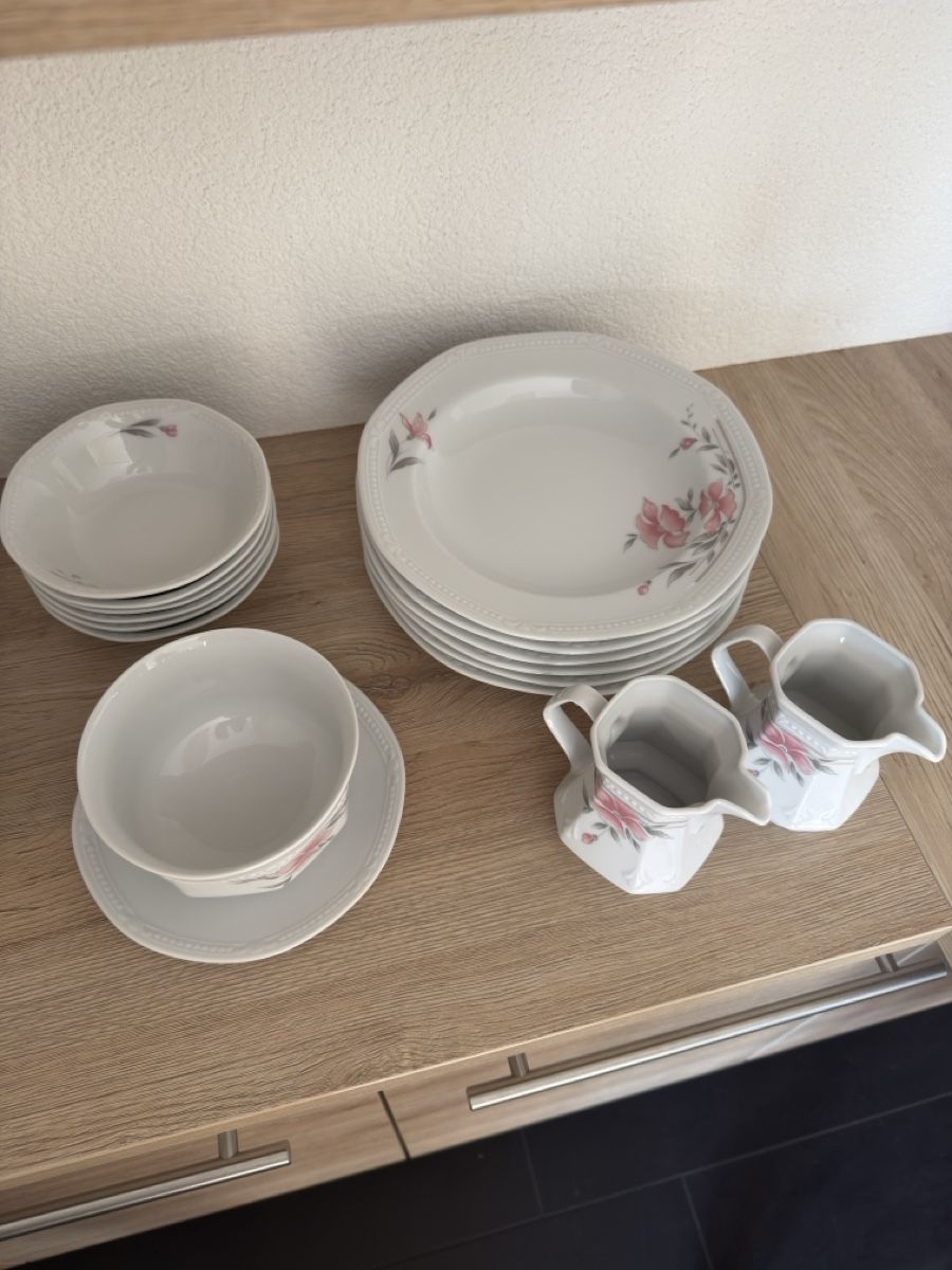 Set di piatti: Mitterteich Bavaria Germany Geschirrset – Usato da Sarmenstorf venduto da Nathaliie_21 3